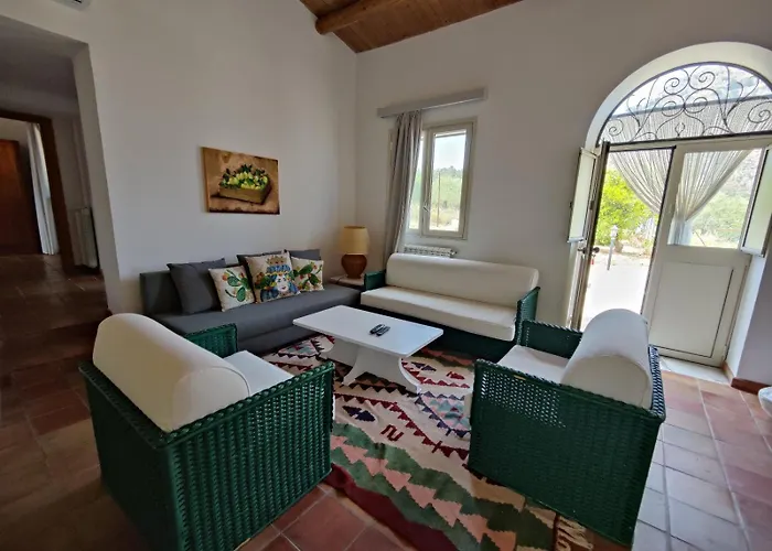 Casa Titi Holiday home *